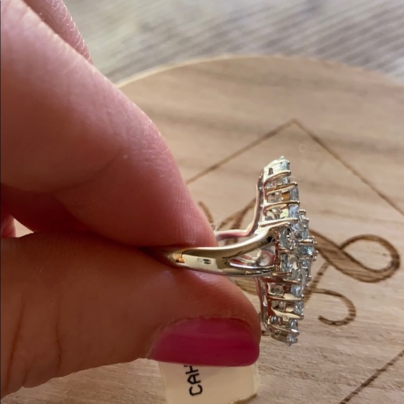 Ring - Picture 3 of 3